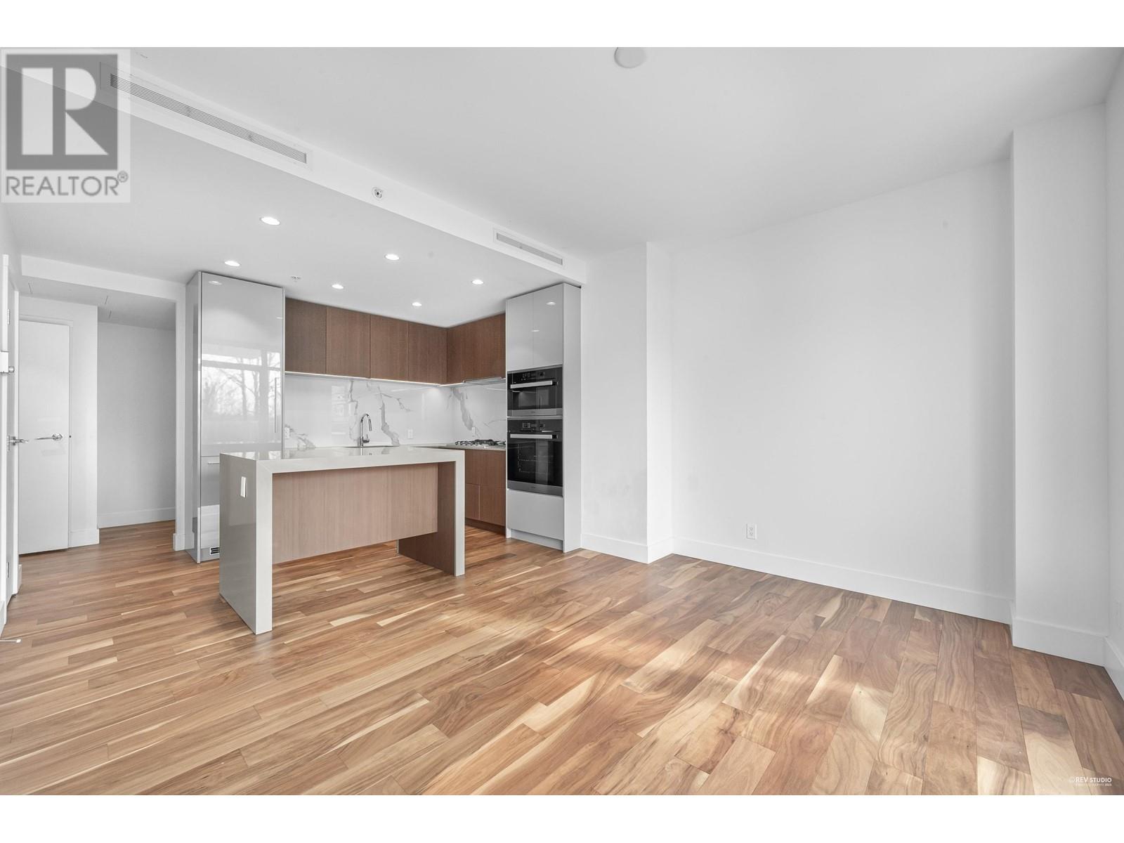 304 1632 Lions Gate Lane, North Vancouver, British Columbia  V7P 0E2 - Photo 11 - R2976201