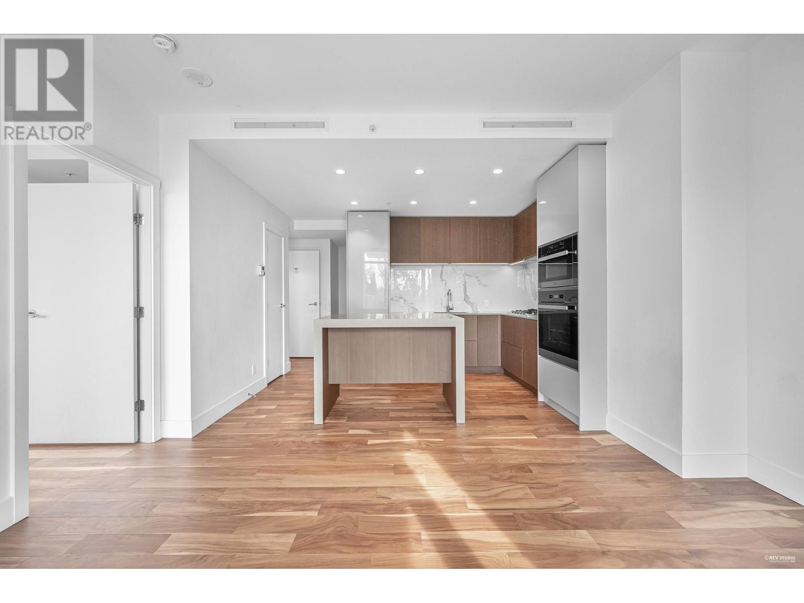 304 1632 Lions Gate Lane, North Vancouver, British Columbia  V7P 0E2 - Photo 12 - R2976201