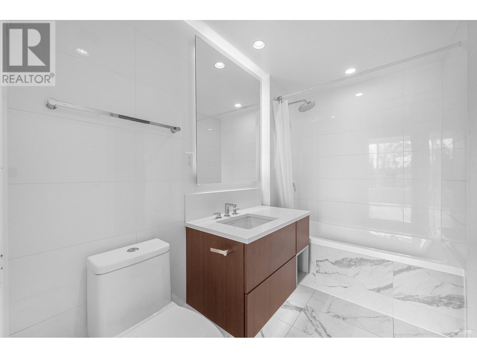 304 1632 Lions Gate Lane, North Vancouver, British Columbia  V7P 0E2 - Photo 16 - R2976201