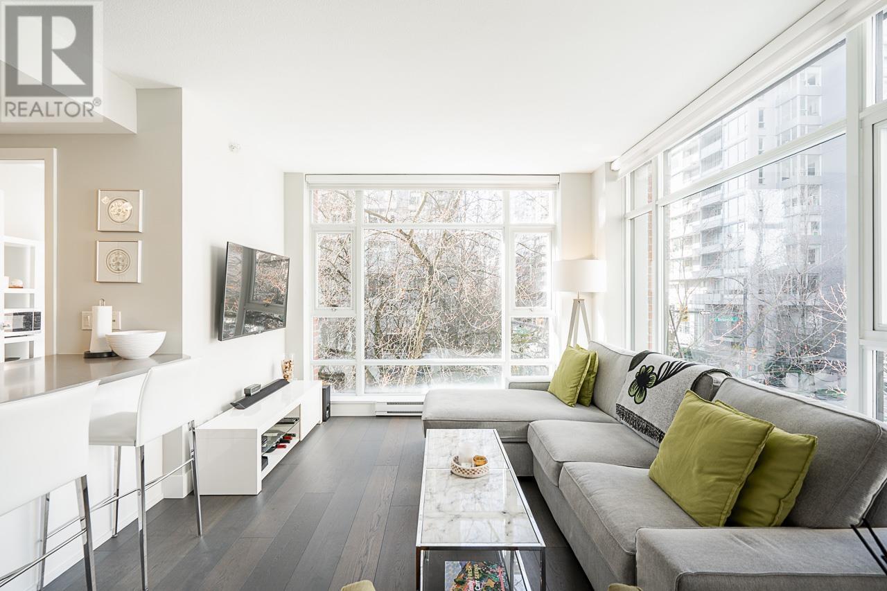 306 988 Richards Street, Vancouver, British Columbia  V6B 8R2 - Photo 5 - R2976204