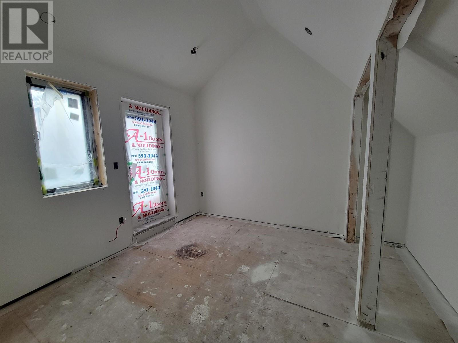 1629 E 59th Avenue, Vancouver, British Columbia  V5P 2G8 - Photo 35 - R2973565