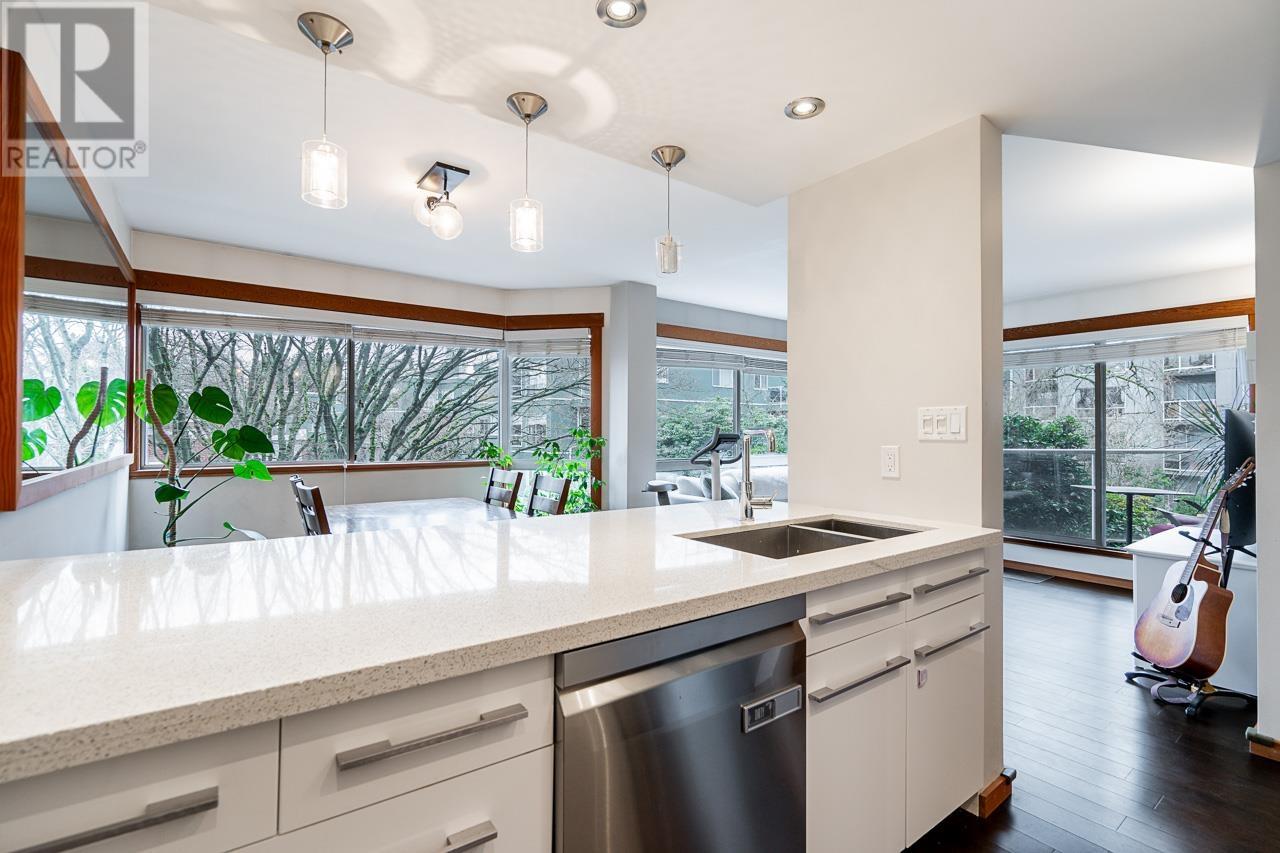 301 1510 W 1st Avenue, Vancouver, British Columbia  V6J 4S3 - Photo 10 - R2976205
