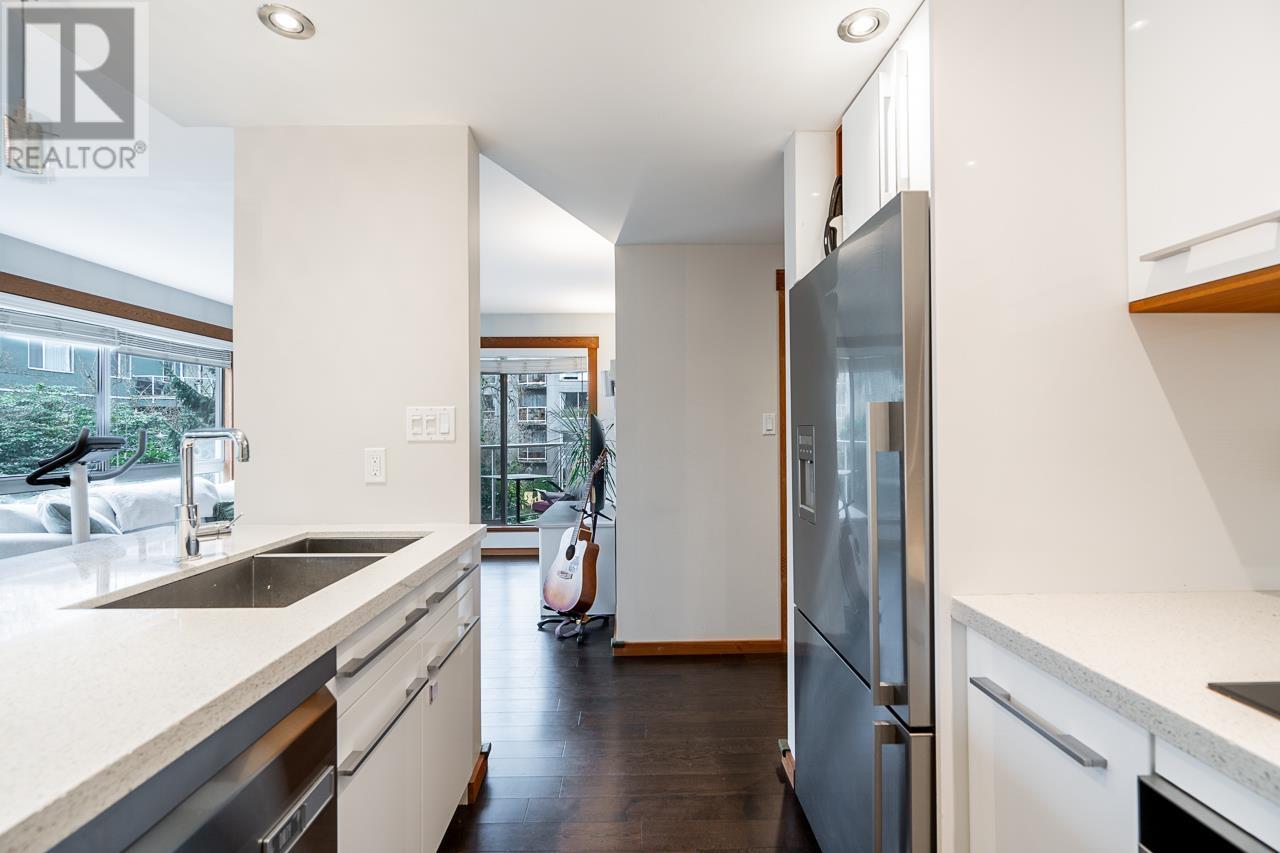 301 1510 W 1st Avenue, Vancouver, British Columbia  V6J 4S3 - Photo 9 - R2976205