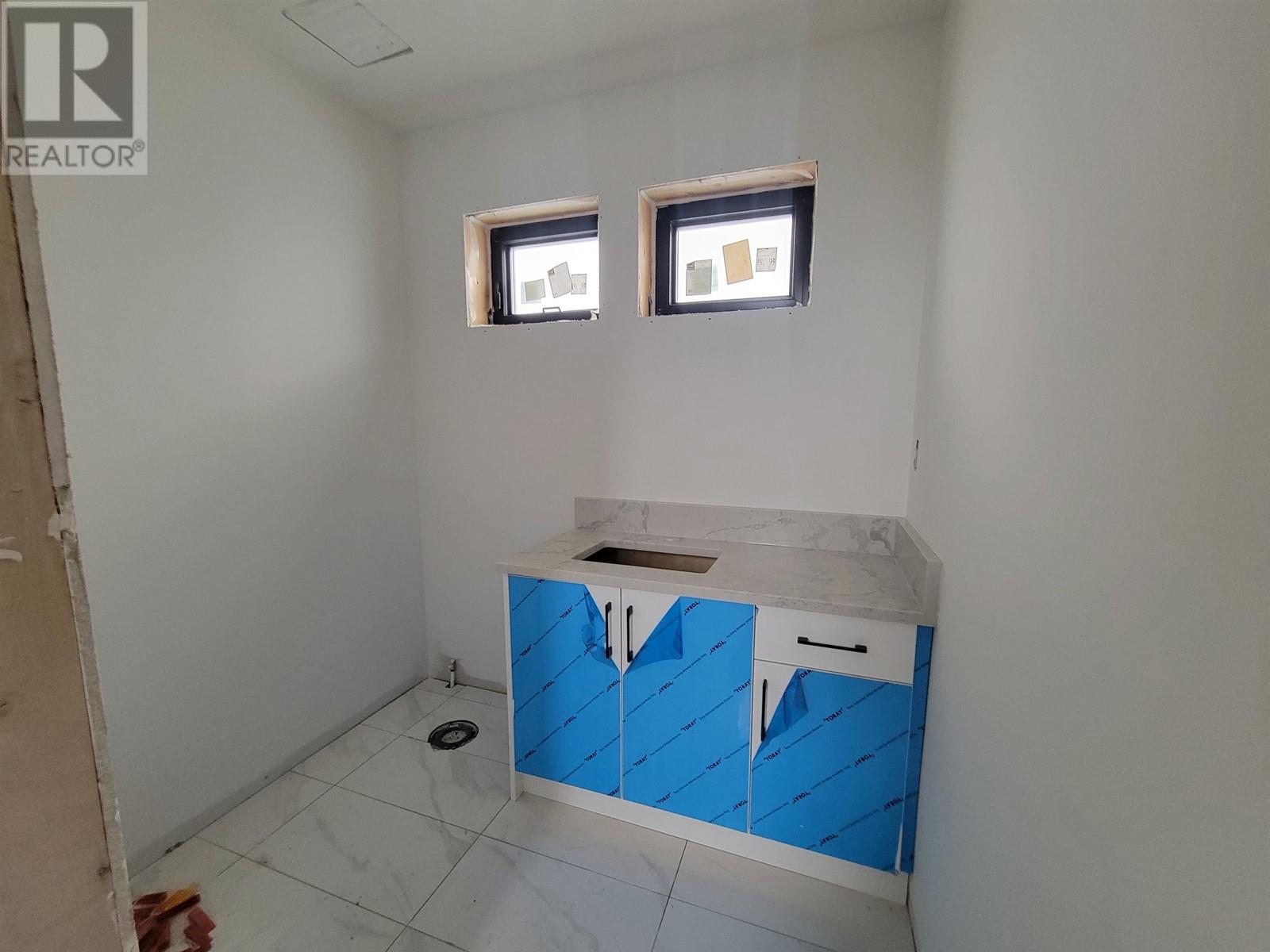 1629 E 59th Avenue, Vancouver, British Columbia  V5P 2G8 - Photo 34 - R2973565