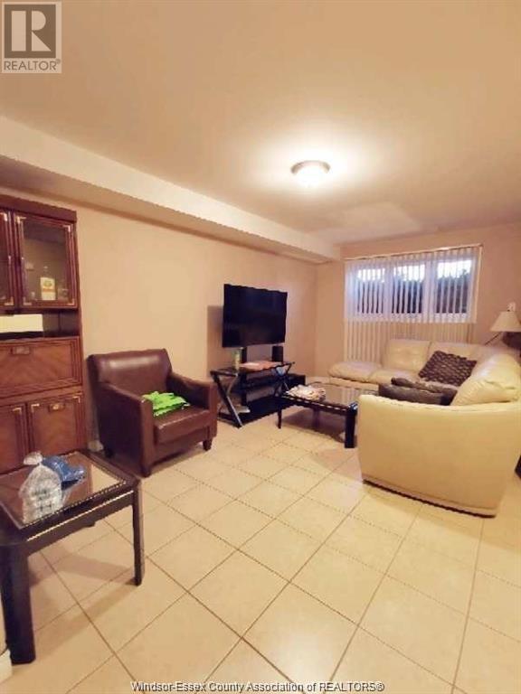 Property at 1766 DAYTONA AVENUE image 4
