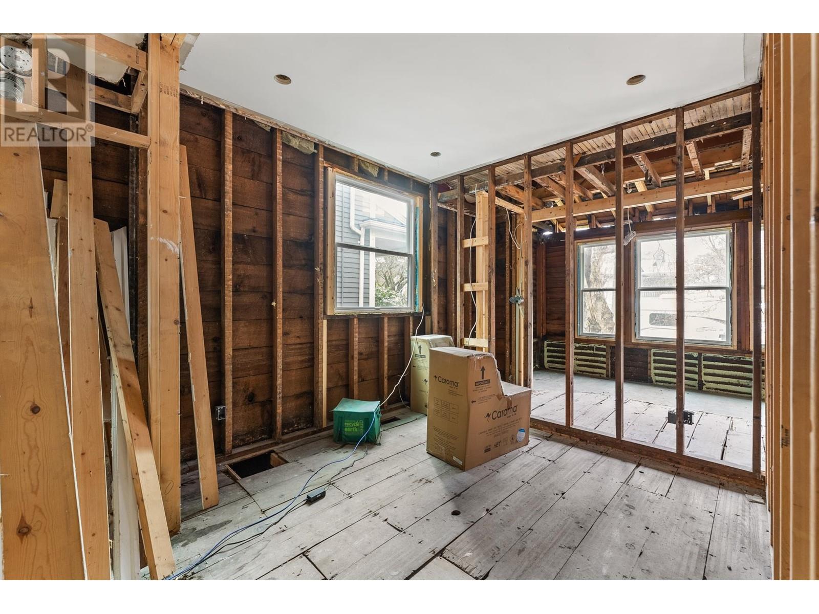 3044 Glen Drive, Vancouver, British Columbia  V5T 4C1 - Photo 27 - R2963868