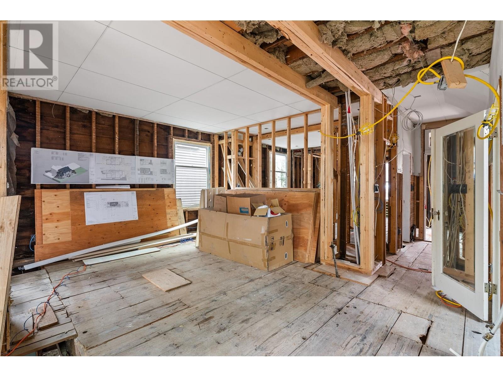 3044 Glen Drive, Vancouver, British Columbia  V5T 4C1 - Photo 25 - R2963868