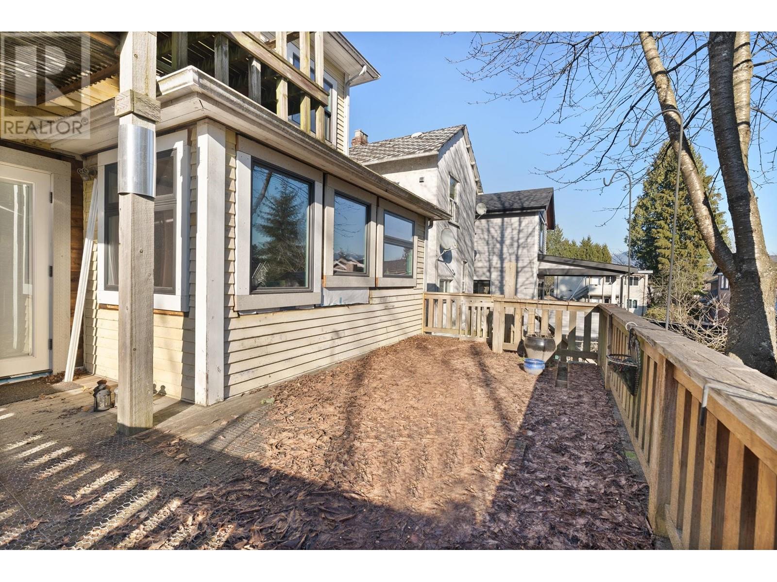 3044 Glen Drive, Vancouver, British Columbia  V5T 4C1 - Photo 30 - R2963868