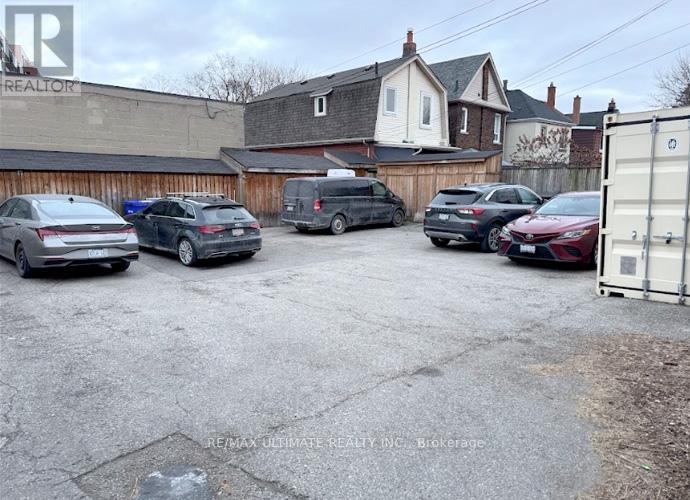3419 Dundas Street W, Toronto (Runnymede-Bloor West Village), Ontario  M6S 2S4 - Photo 6 - W12012793