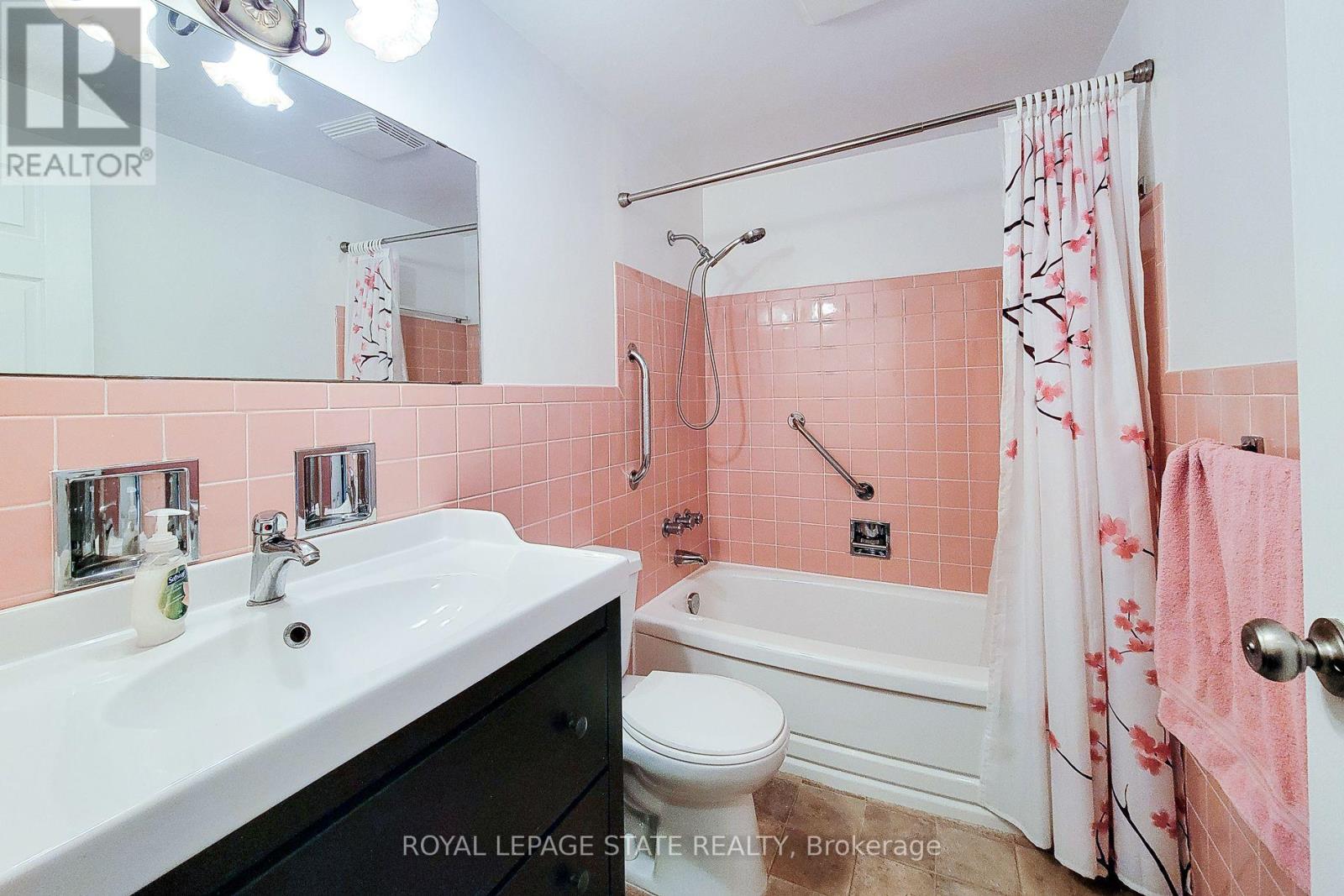 8 Woodman Drive S, Hamilton, Ontario  L8K 4C9 - Photo 29 - X12012798