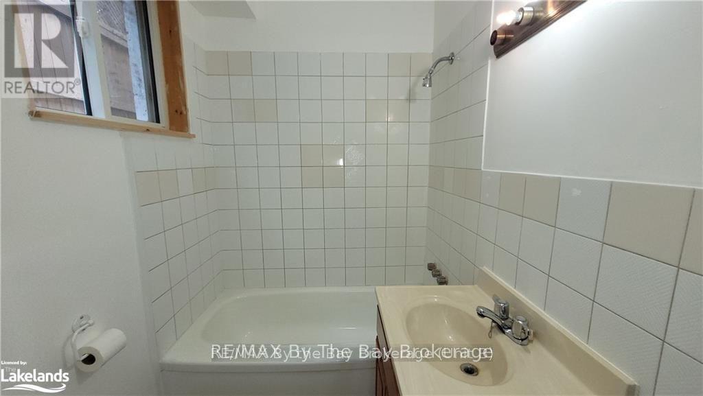 A08 - 280 River Road E, Wasaga Beach, Ontario  L9Z 2L7 - Photo 12 - S12012877