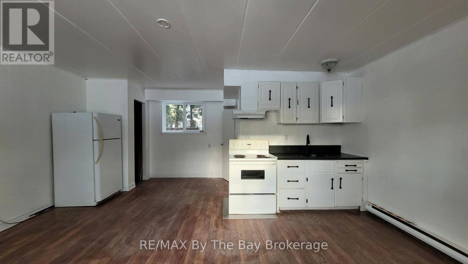 A08 - 280 River Road E, Wasaga Beach, Ontario  L9Z 2L7 - Photo 6 - S12012877