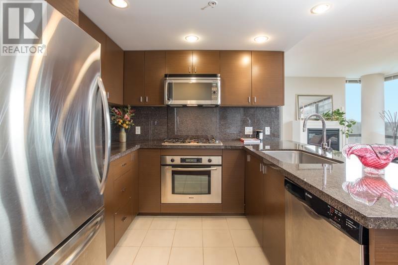 Listing Picture 10 of 36 : 1003 6333 KATSURA STREET, Richmond / 烈治文 - 魯藝地產 Yvonne Lu Group - MLS Medallion Club Member