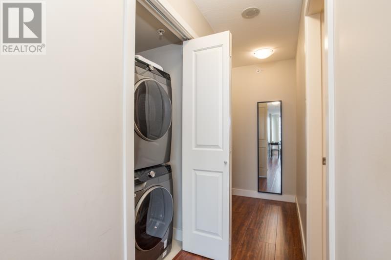 Listing Picture 27 of 36 : 1003 6333 KATSURA STREET, Richmond / 烈治文 - 魯藝地產 Yvonne Lu Group - MLS Medallion Club Member