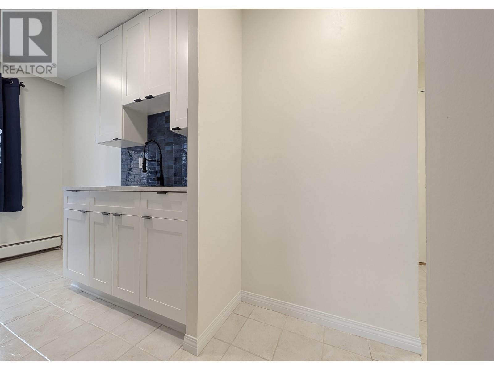 1203 1146 Harwood Street, Vancouver, British Columbia  V6E 3V1 - Photo 4 - R2975478