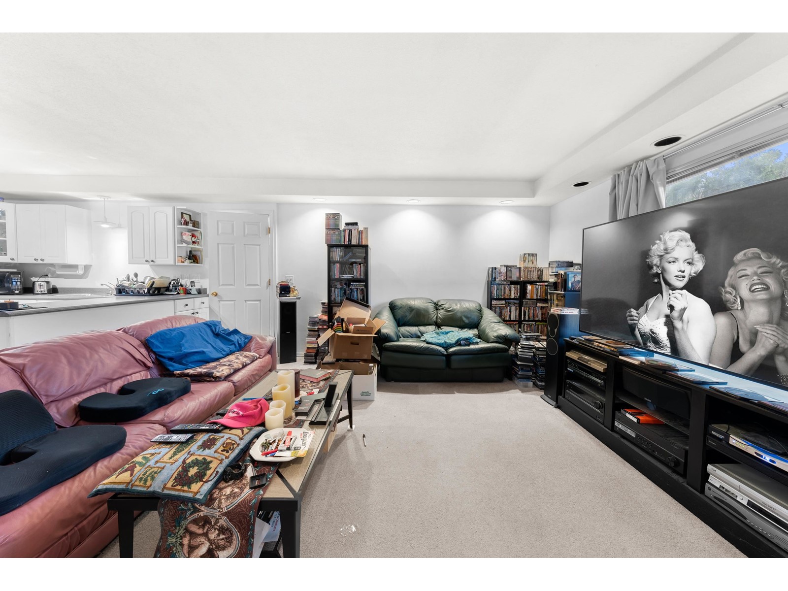 Property at 9762 149 STREET image 5