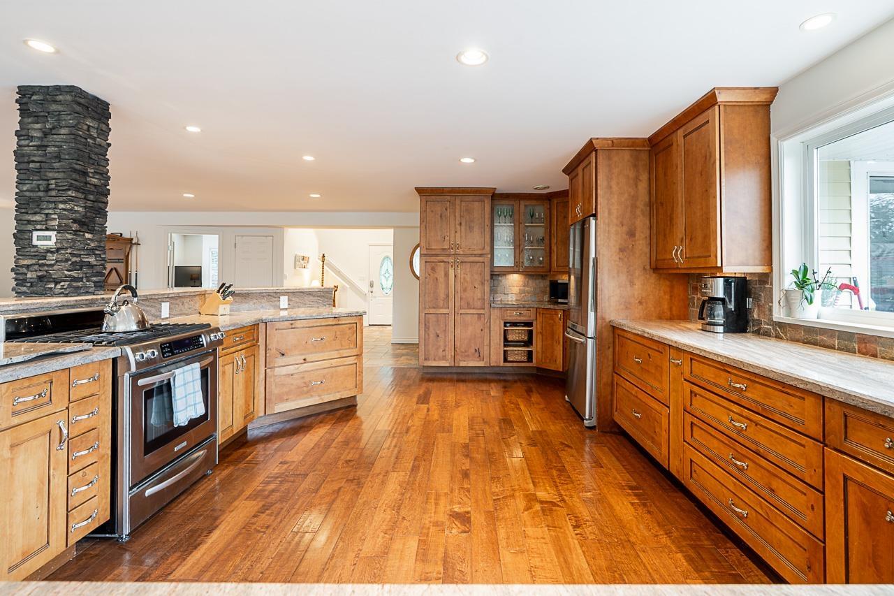 24138 51 Avenue, Langley, British Columbia  V3A 4R1 - Photo 10 - R2973442