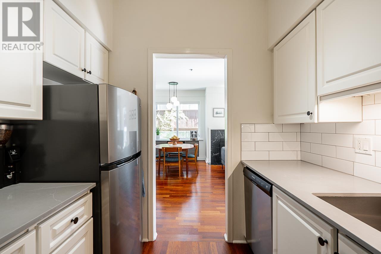 Listing Picture 12 of 25 : 102 1265 W 11TH AVENUE, Vancouver / 溫哥華 - 魯藝地產 Yvonne Lu Group - MLS Medallion Club Member