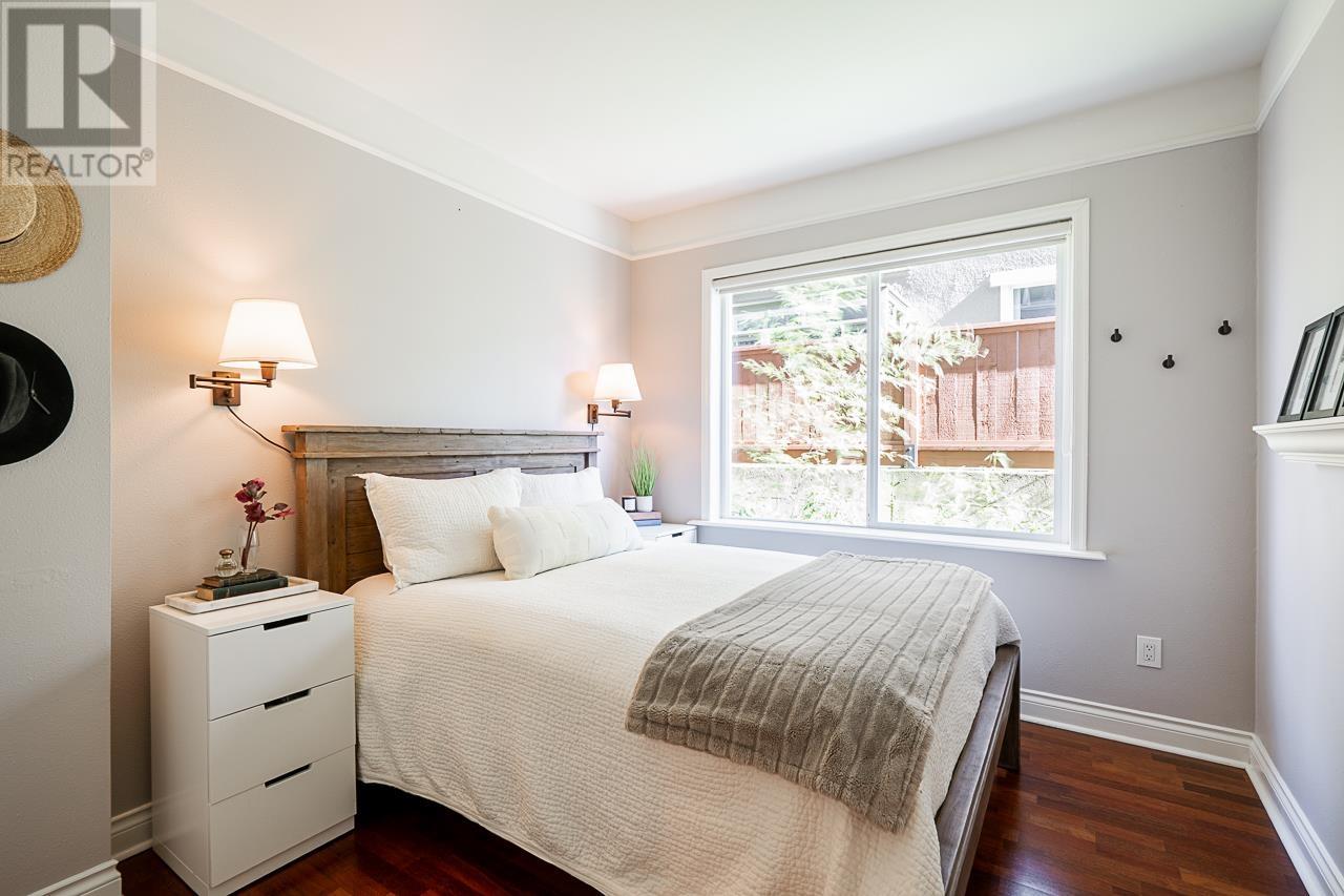 Listing Picture 13 of 25 : 102 1265 W 11TH AVENUE, Vancouver / 溫哥華 - 魯藝地產 Yvonne Lu Group - MLS Medallion Club Member