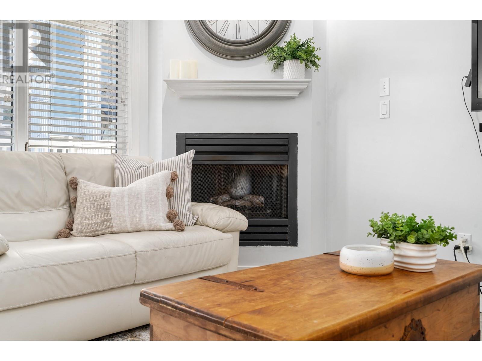 206 1513 Bowser Avenue, North Vancouver, British Columbia  V7P 2Y4 - Photo 10 - R2976259