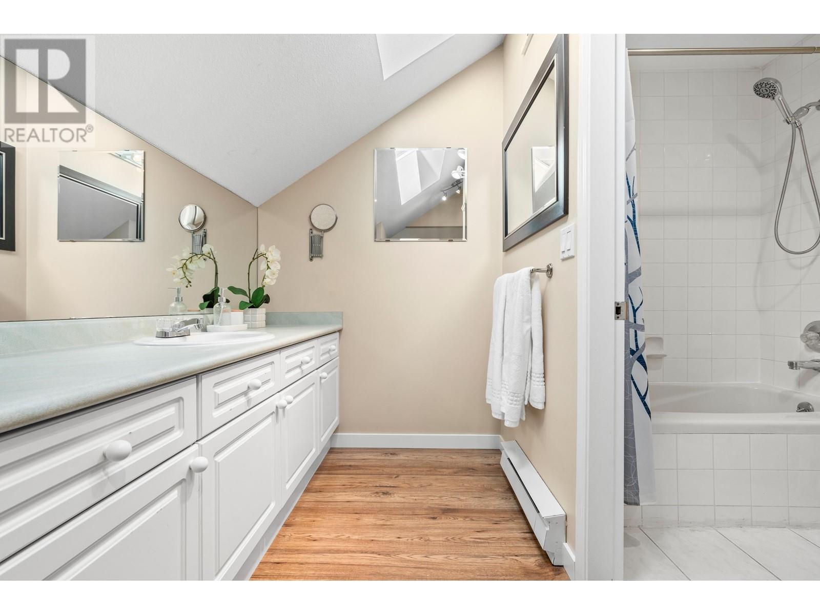 206 1513 Bowser Avenue, North Vancouver, British Columbia  V7P 2Y4 - Photo 25 - R2976259