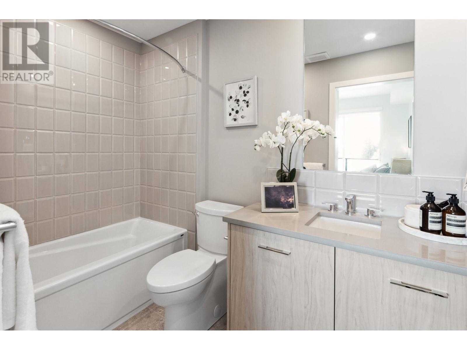 404 4933 Clarendon Street, Vancouver, British Columbia  V5R 3J3 - Photo 12 - R2976280
