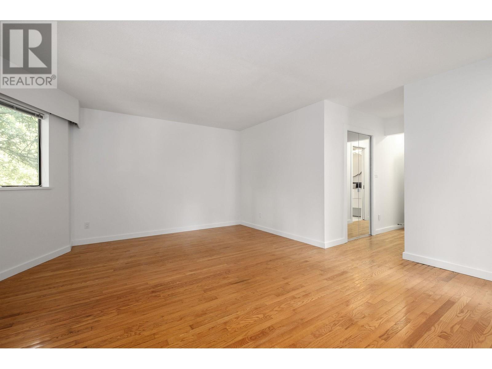2548 Boswell Avenue, North Vancouver, British Columbia  V7H 1L7 - Photo 14 - R2976253
