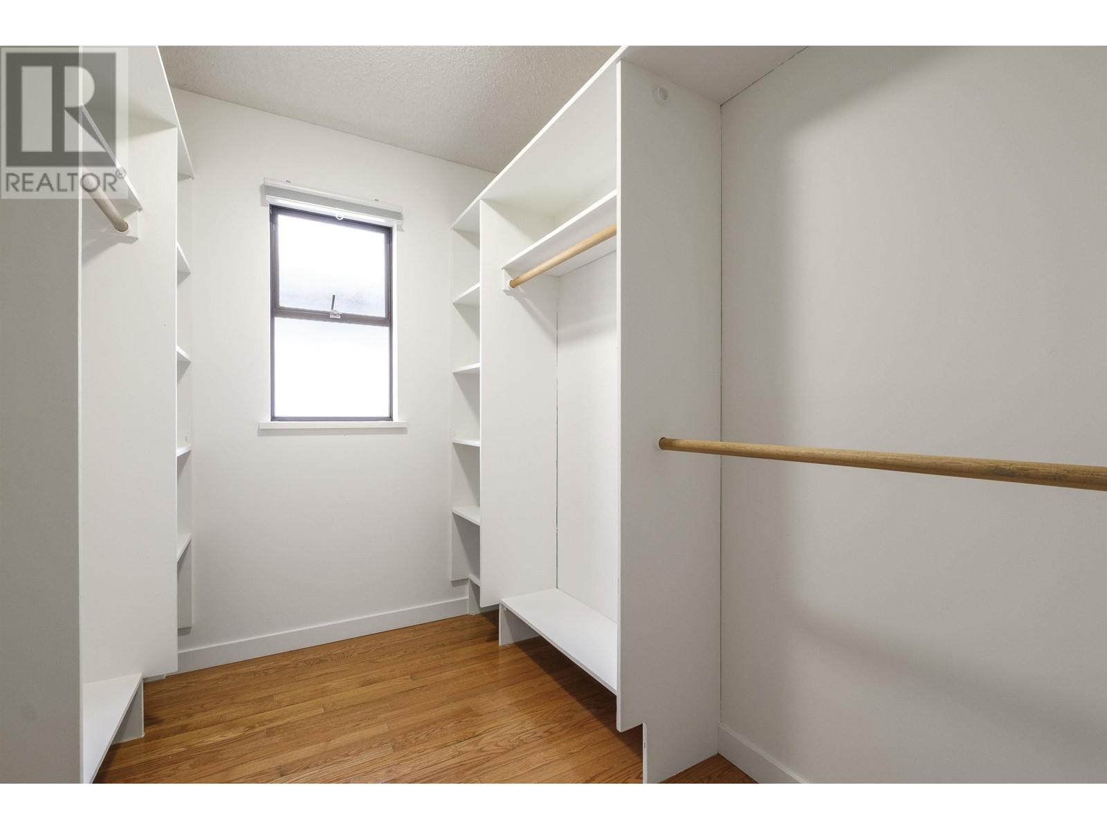 2548 Boswell Avenue, North Vancouver, British Columbia  V7H 1L7 - Photo 15 - R2976253