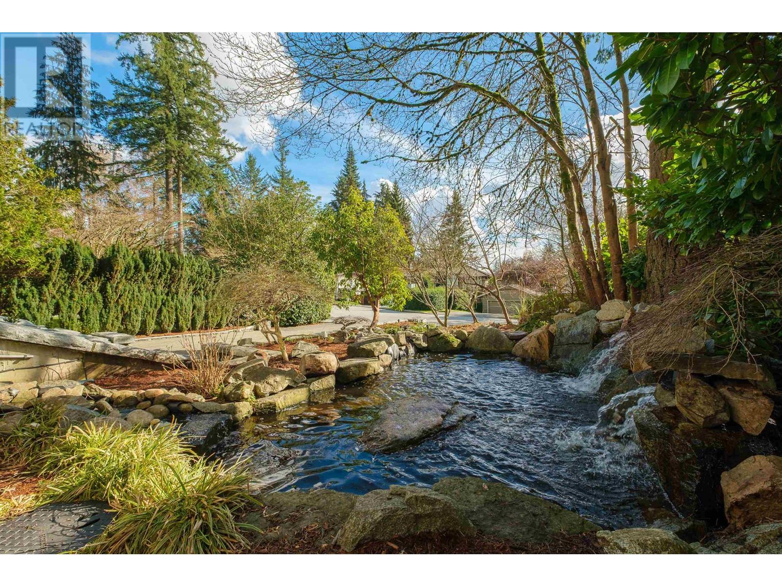 2548 Boswell Avenue, North Vancouver, British Columbia  V7H 1L7 - Photo 31 - R2976253