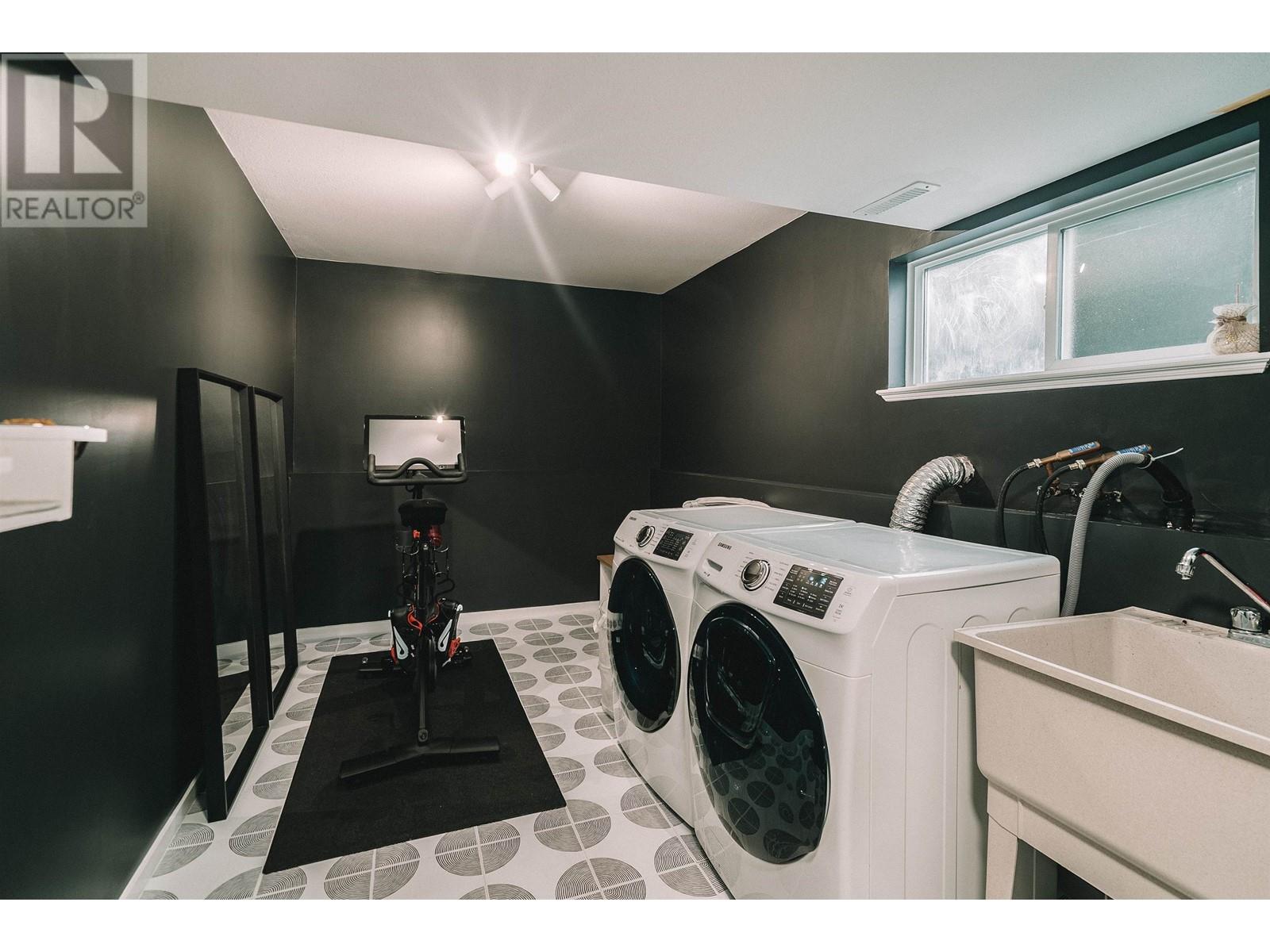11804 191a Street, Pitt Meadows, British Columbia  V3Y 0A4 - Photo 37 - R2976294