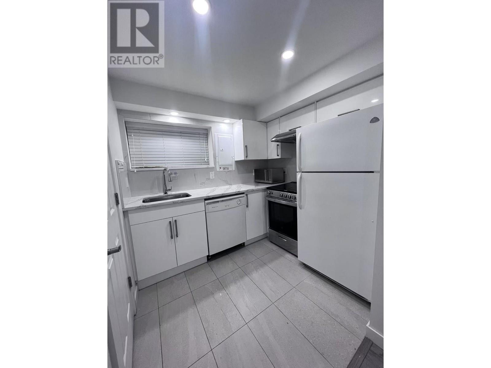 Rental Suite 680 Sperling Avenue, Burnaby, British Columbia  V5B 1Y7 - Photo 5 - R2976275