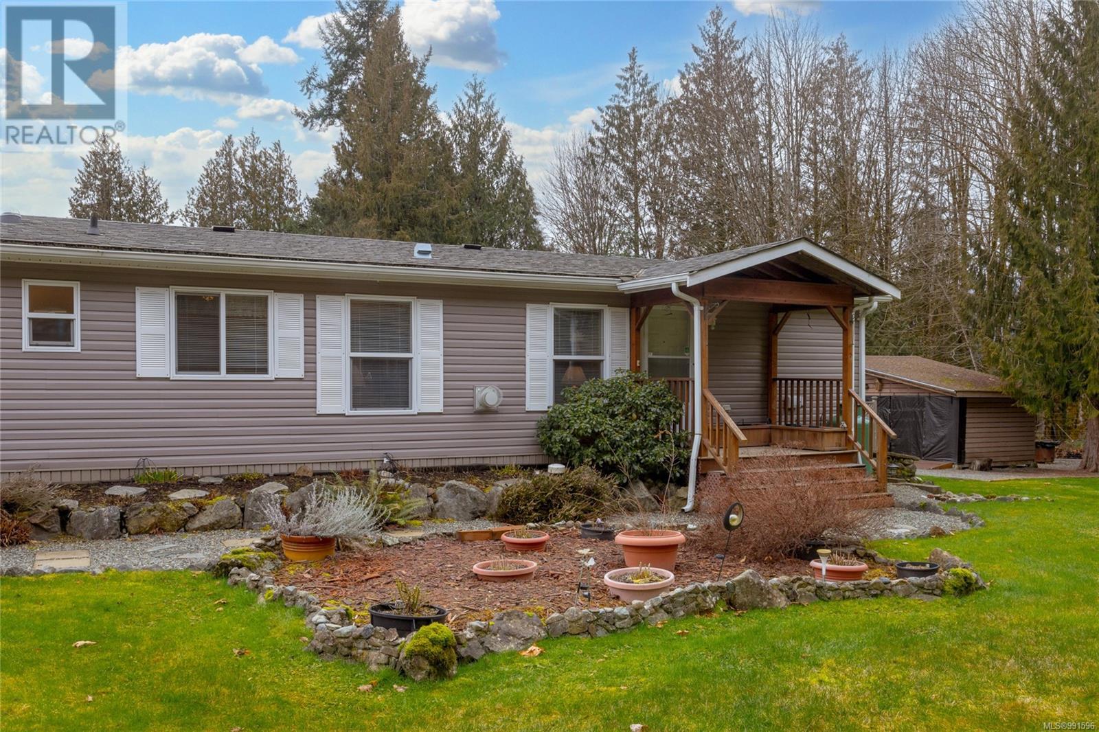 Property at 8250 Price Rd image 4