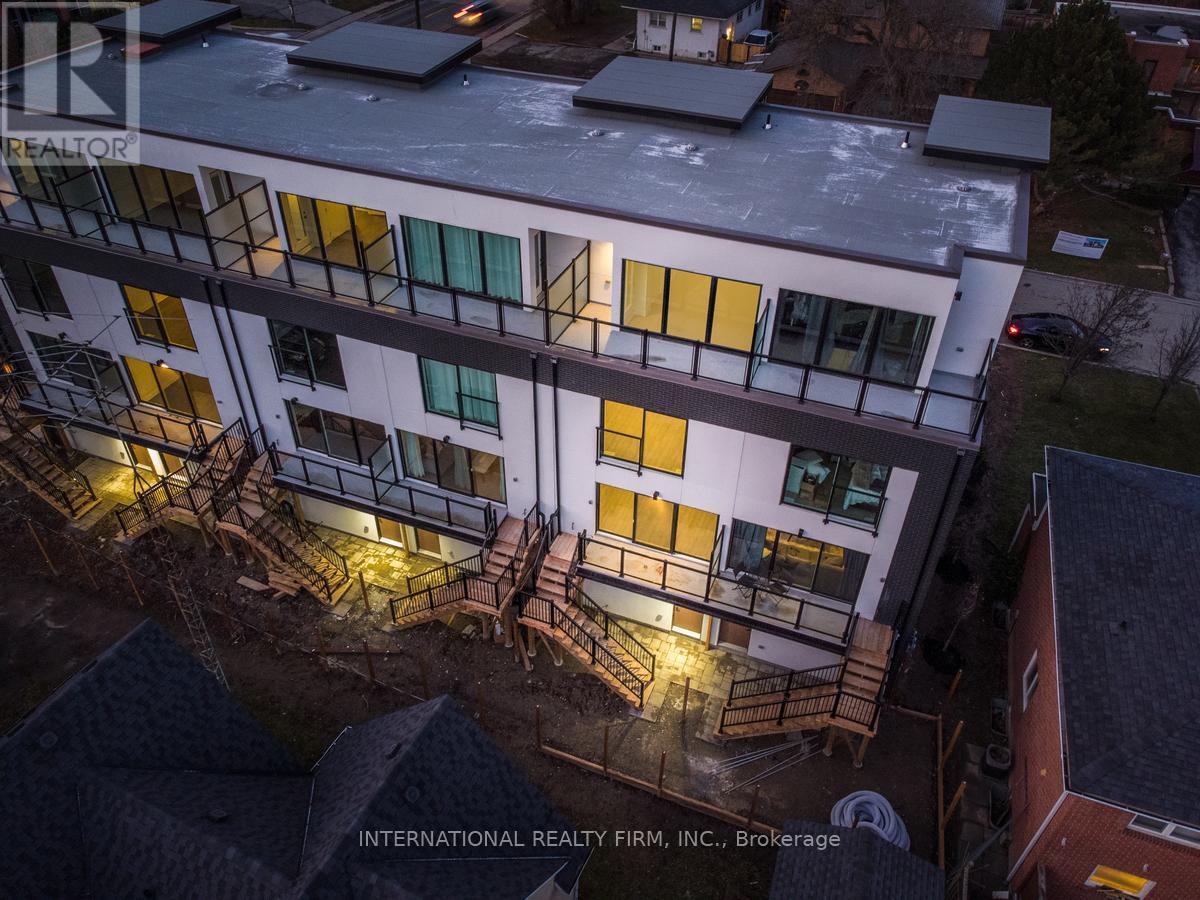 Property at 5 - 1 HARTMAN AVENUE image 4