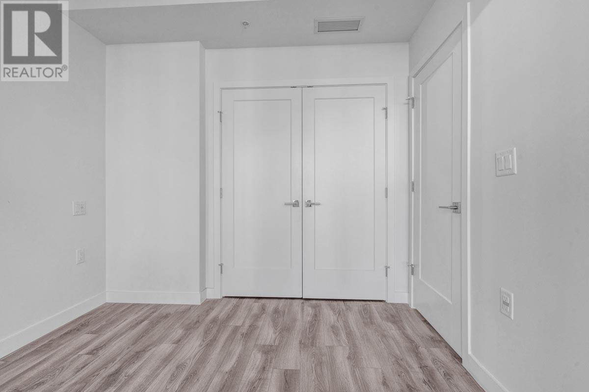Listing Picture 13 of 21 : 1603 6699 DUNBLANE AVENUE, Burnaby / 本拿比 - 魯藝地產 Yvonne Lu Group - MLS Medallion Club Member