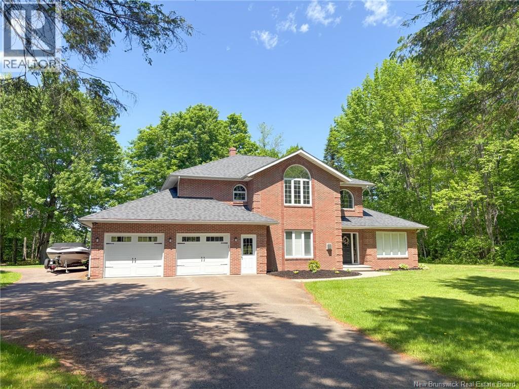 119 Grant Street, Woodstock, New Brunswick  E7M 3Y5 - Photo 3 - NB113721