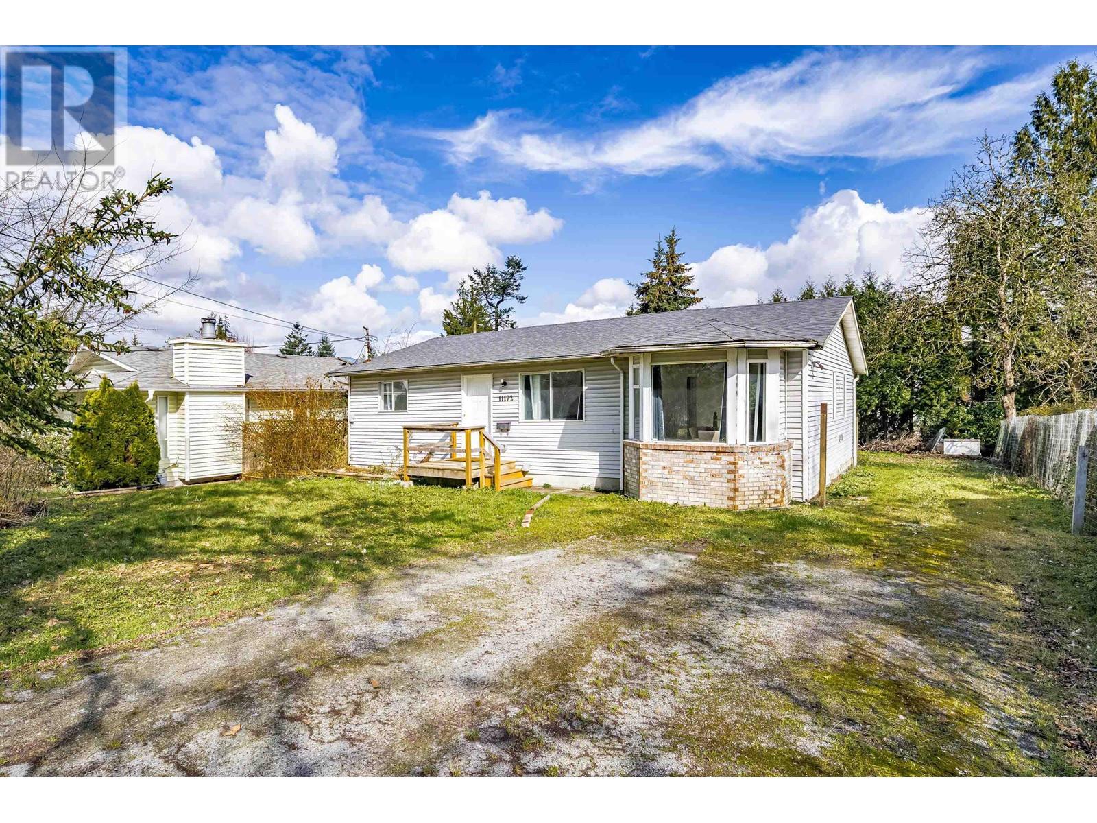 Property at 11172 CHARLTON STREET image 1