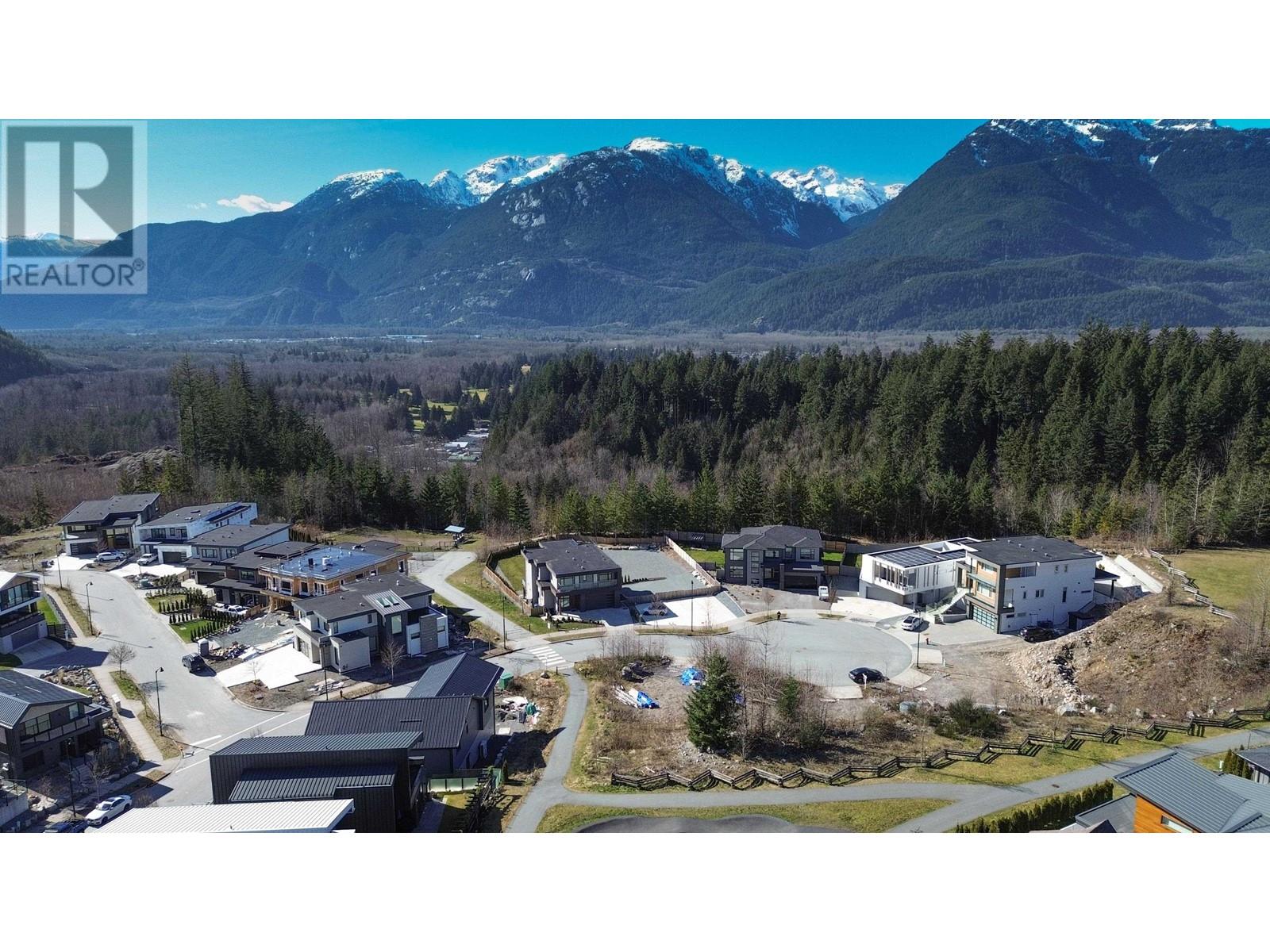 2917 SNOWBERRY PLACE, Squamish, British Columbia