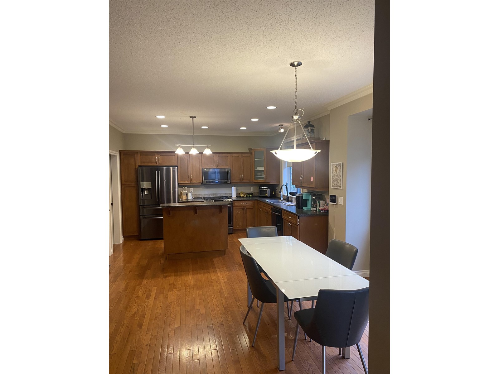 5583 Thom Creek Drive, Promontory, Chilliwack, British Columbia  V2R 5Z6 - Photo 6 - R2969227