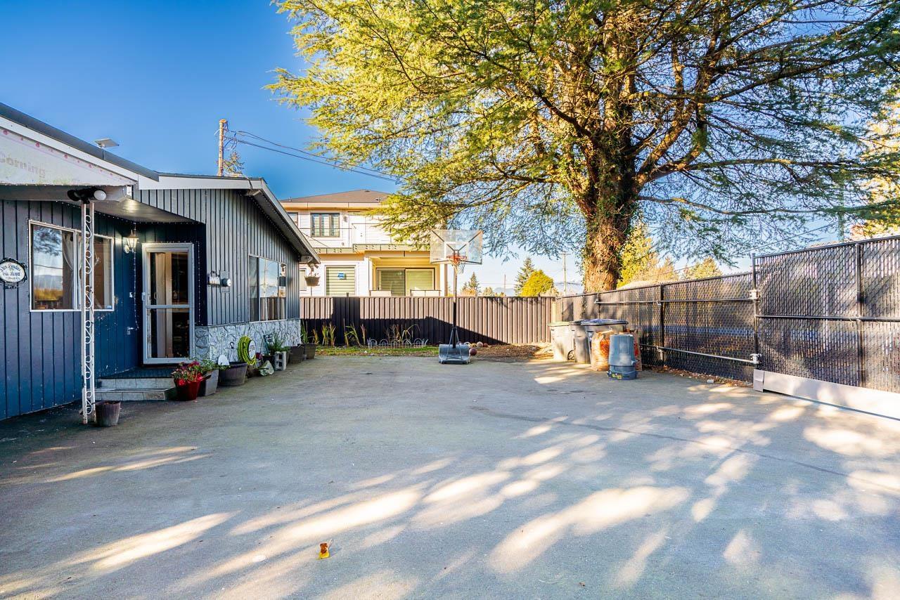 13976 Douglas Road, Surrey, British Columbia  V3R 5M9 - Photo 3 - R2961441