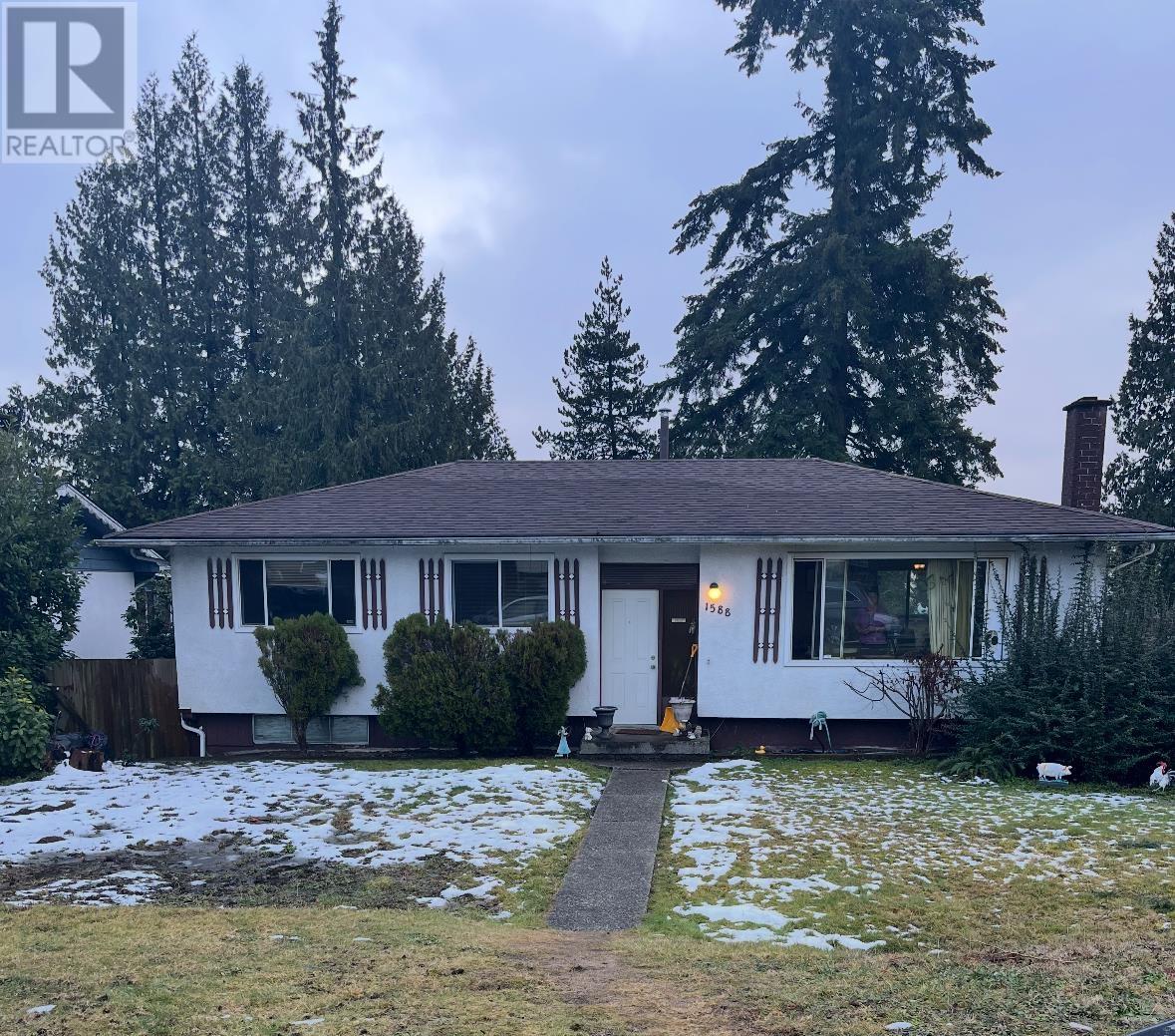 1588 Charland Avenue, Coquitlam, British Columbia  V3K 3L7 - Photo 1 - R2976166