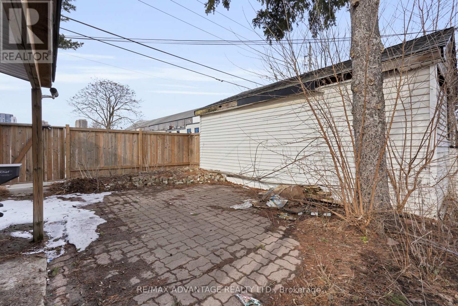 28 Rathgar Street, London East, Ontario  N5Z 1Y4 - Photo 17 - X12011995