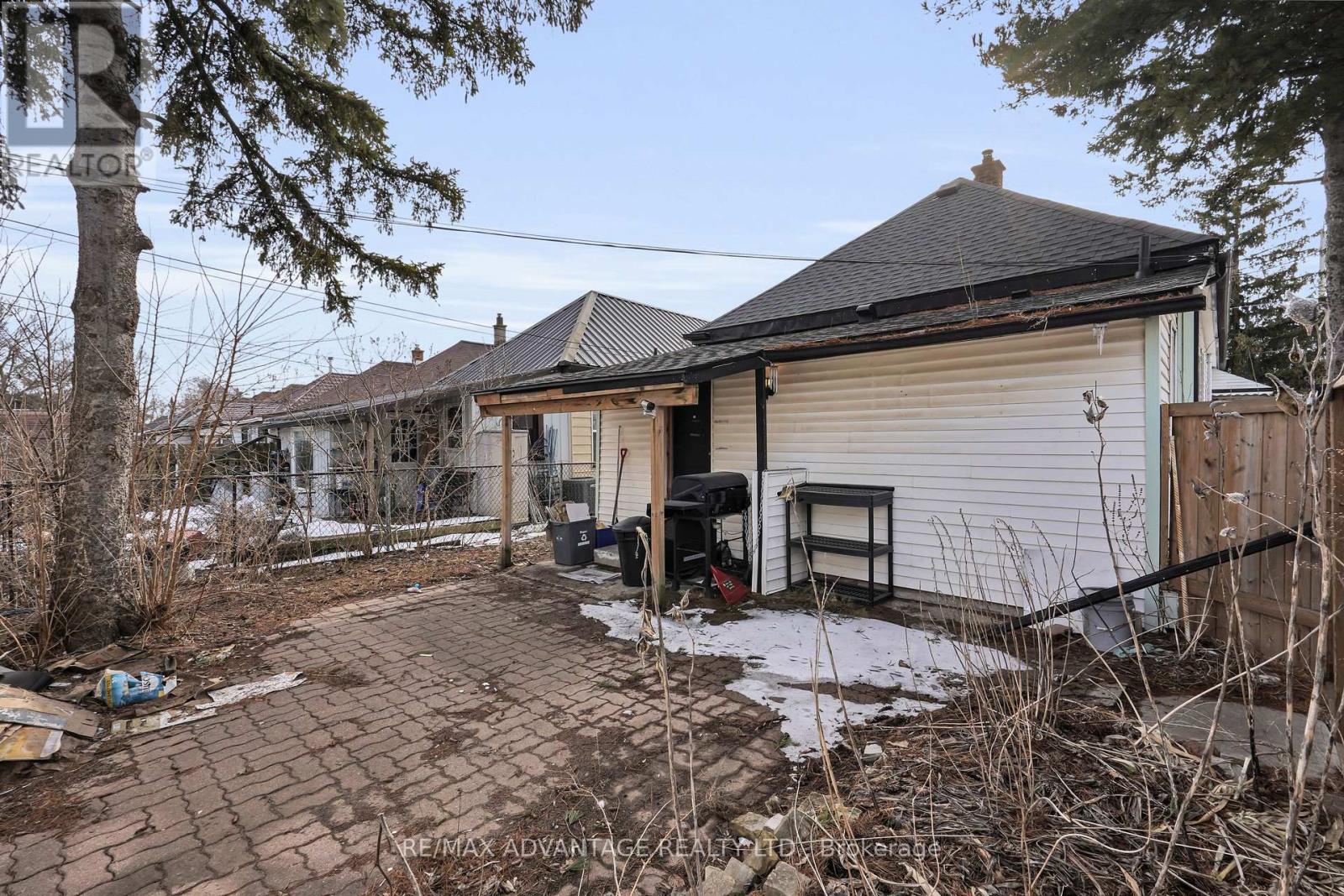 28 Rathgar Street, London East, Ontario  N5Z 1Y4 - Photo 18 - X12011995
