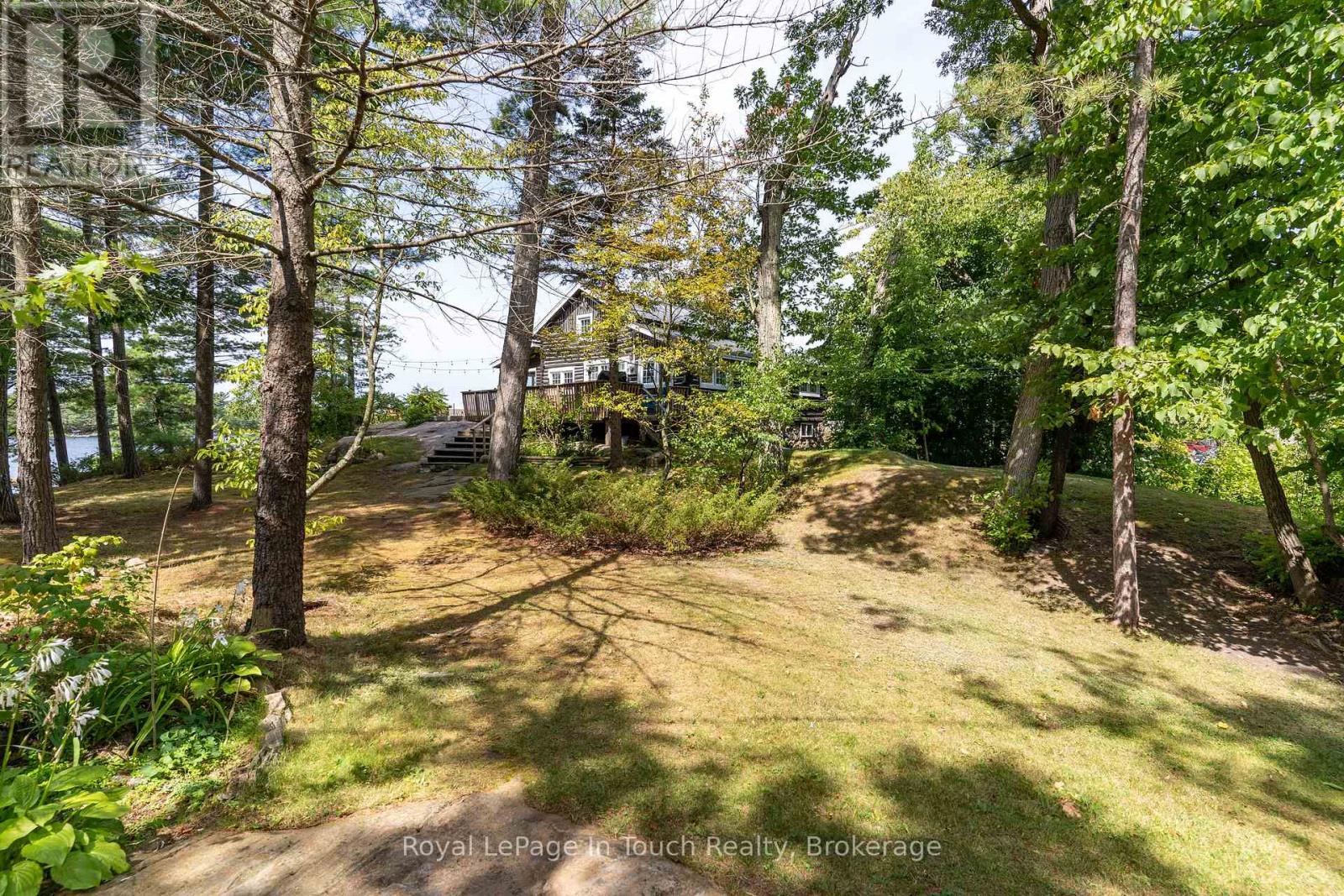 2 Island 860, Georgian Bay, Ontario  P0E 1E0 - Photo 23 - X12012985