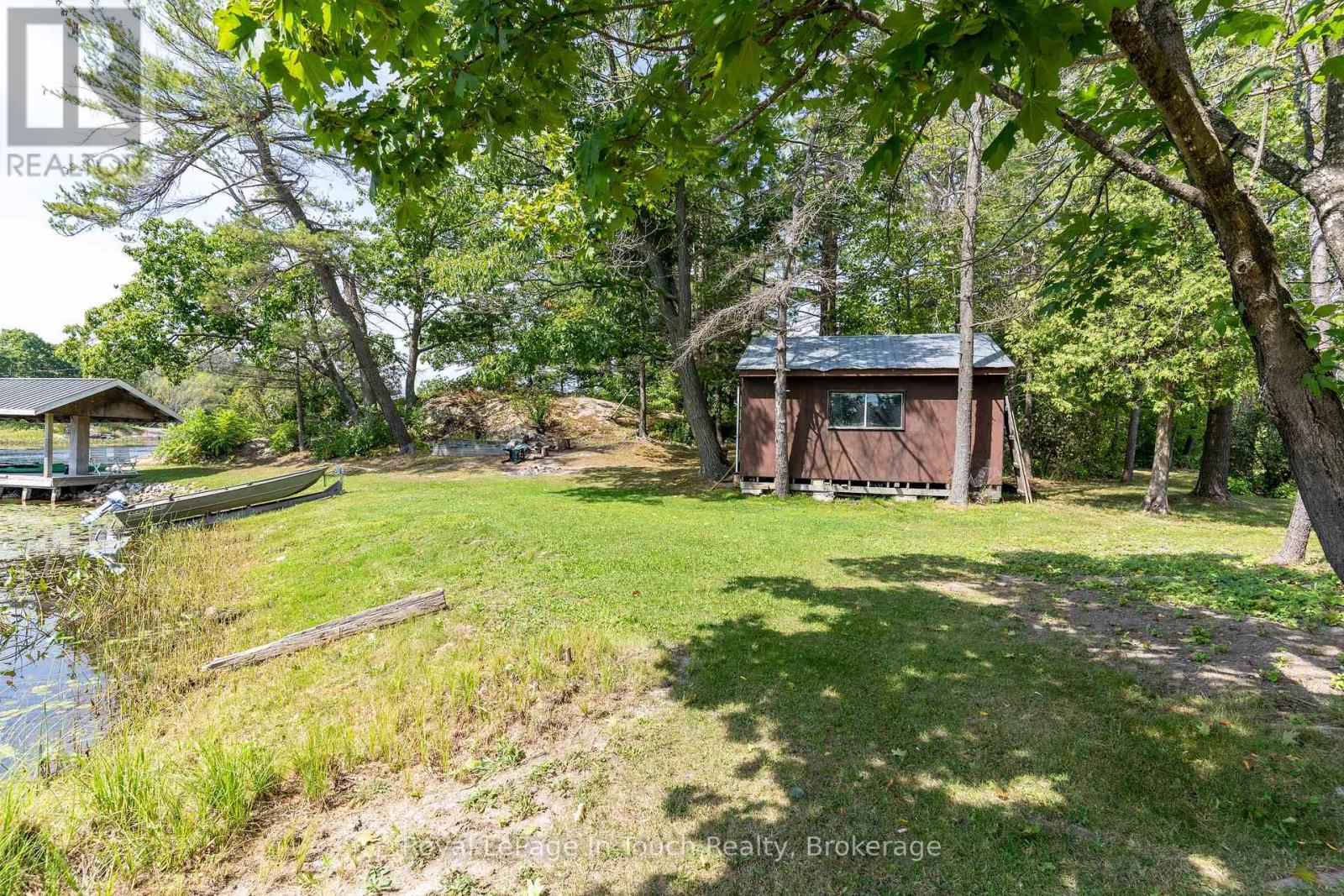 2 Island 860, Georgian Bay, Ontario  P0E 1E0 - Photo 27 - X12012985
