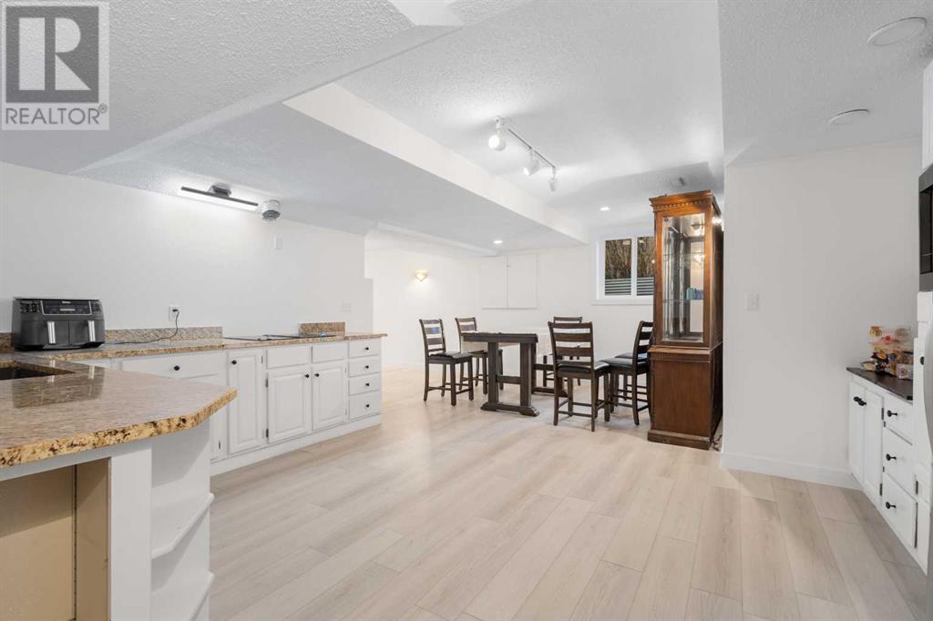 919 Shawnee Drive Sw, Calgary, Alberta  T2Y 2G8 - Photo 38 - A2198414