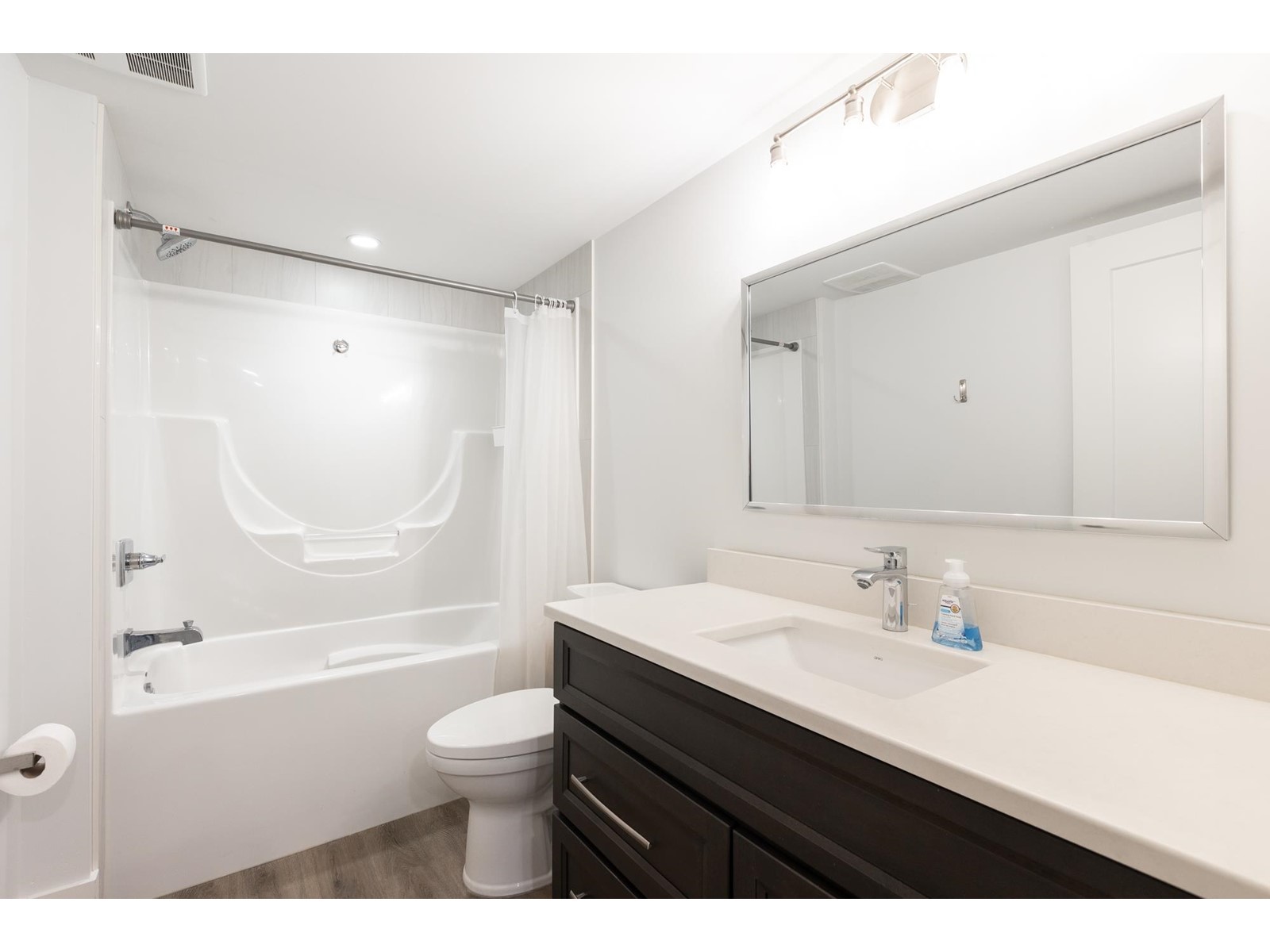 4564 206 Street, Langley, British Columbia  V3A 2B7 - Photo 33 - R2975713