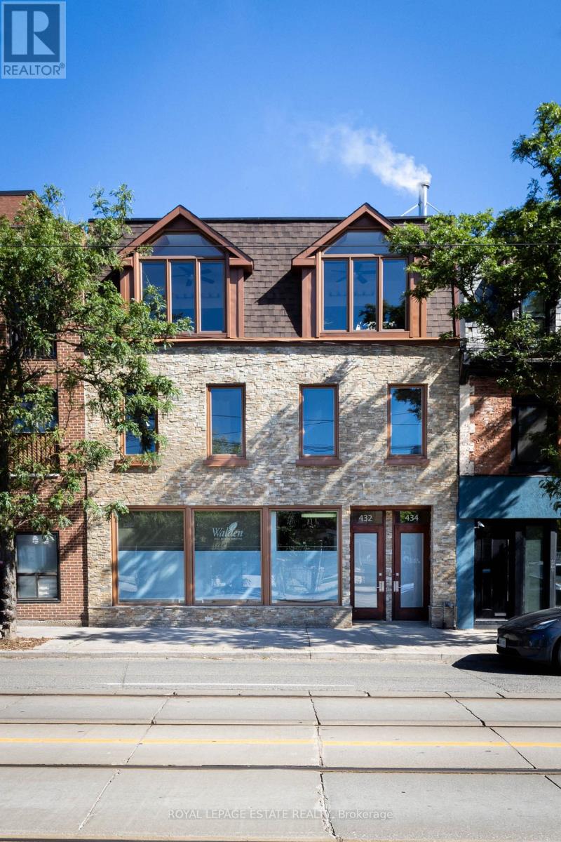 432/434 QUEEN STREET E, Toronto, Ontario