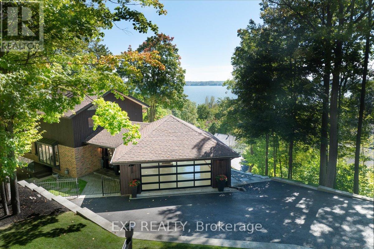 Property at 11 CRESTWOOD DRIVE image 1