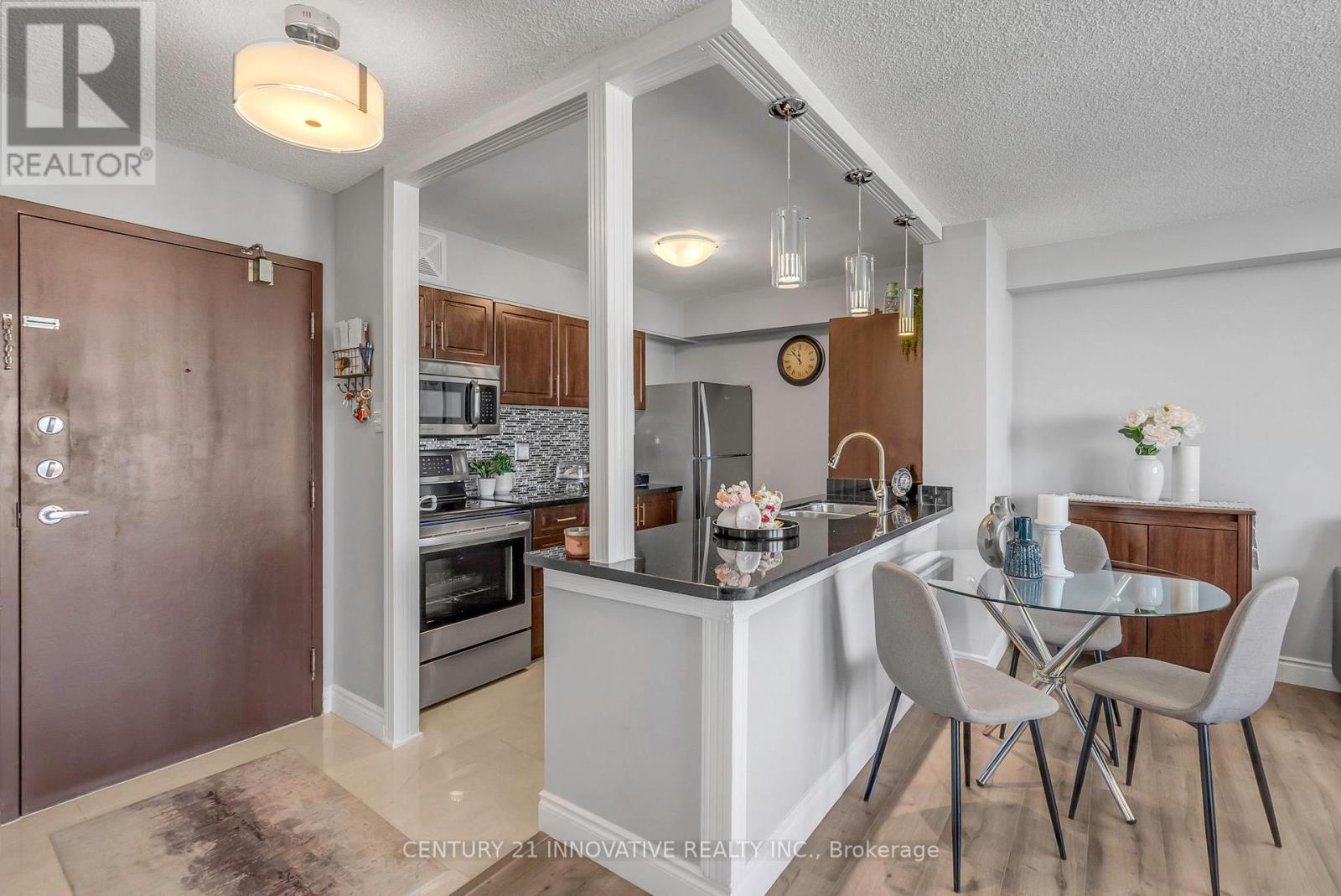 1702 - 3077 Weston Road, Toronto, Ontario  M9M 3A1 - Photo 10 - W12012930