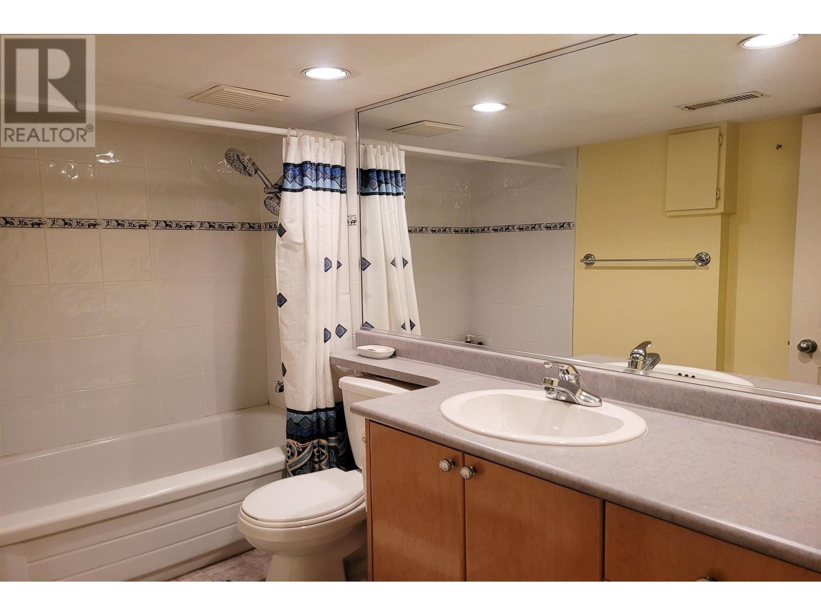 1467 W 58th Avenue, Vancouver, British Columbia  V6P 1W4 - Photo 23 - R2974213